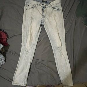 Aeropostale Light Washed Jeans